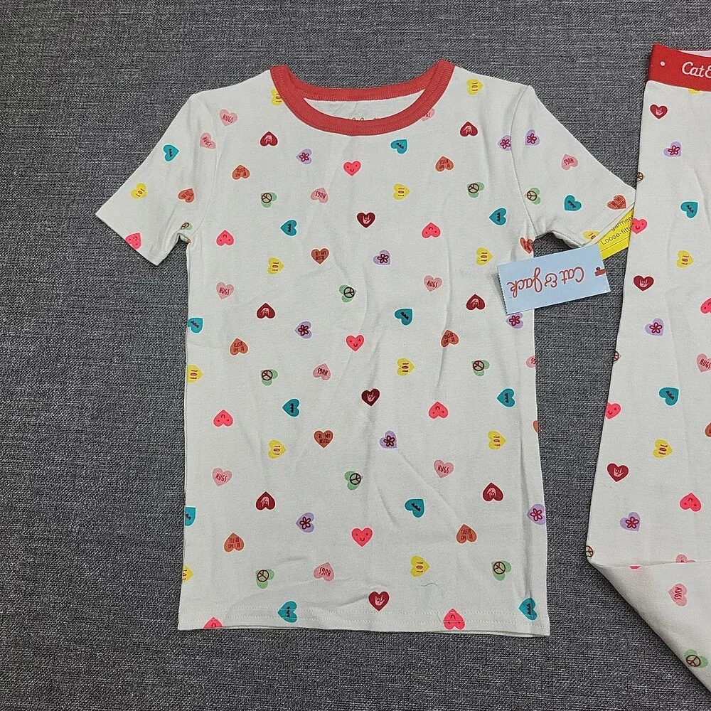 Cat & Jack Girls Holiday Hearts Print Short Sleeves Pajama Set Top Pants Size 6